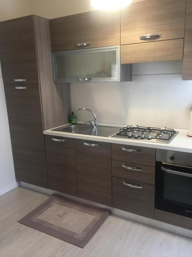 A Due Passi Dal Mare Apartment Vallecrosia Exterior photo