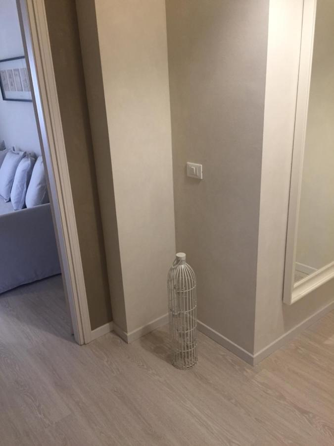 A Due Passi Dal Mare Apartment Vallecrosia Exterior photo
