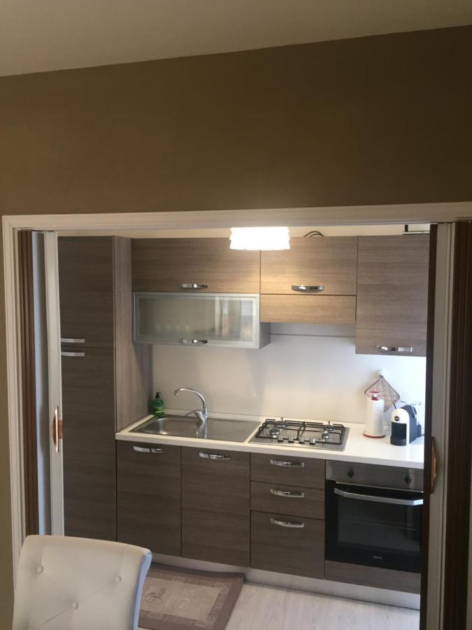 A Due Passi Dal Mare Apartment Vallecrosia Exterior photo