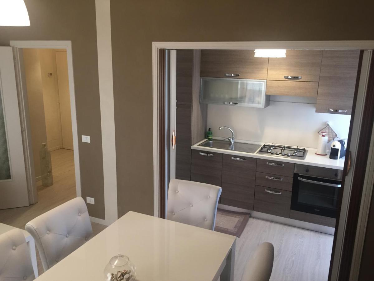 A Due Passi Dal Mare Apartment Vallecrosia Exterior photo